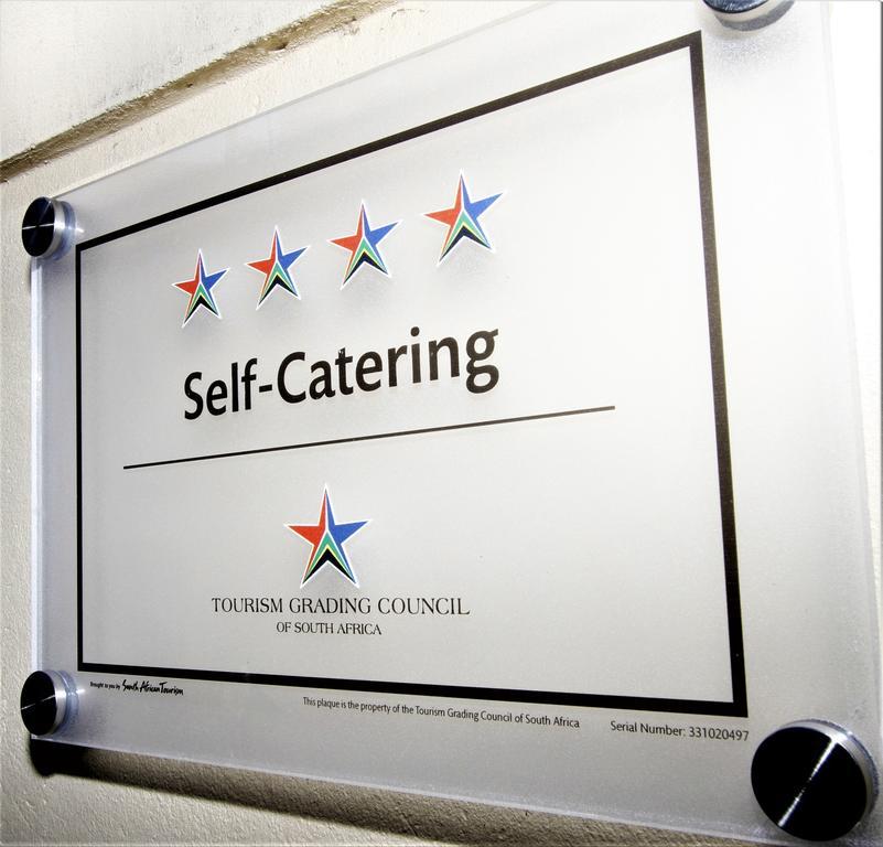 ホテル Casa Ridge Self-Catering ダーバン エクステリア 写真