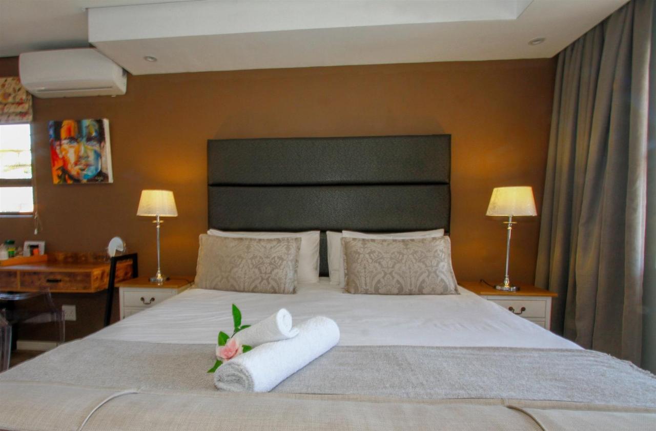 ホテル Casa Ridge Self-Catering ダーバン エクステリア 写真
